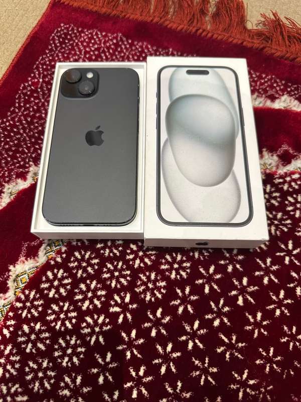 iPhone 15 256GB