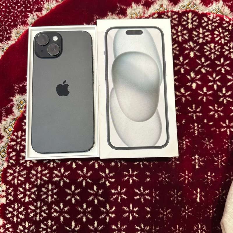 iPhone 15 256GB