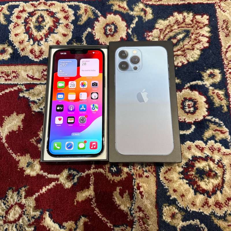 iPhone 13 Pro Max 256GB Sierra blue
