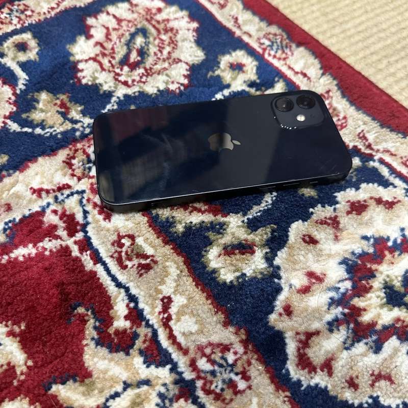 iPhone 12 64GB