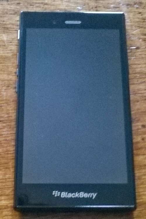BLACKBERRY Z3 - PLEASE READ