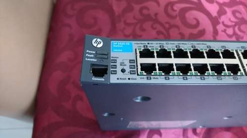 MANAGED SWITCH, HP 2620-48 SWITCH, 48 PORT, J9626A, ONE MONTH OLD