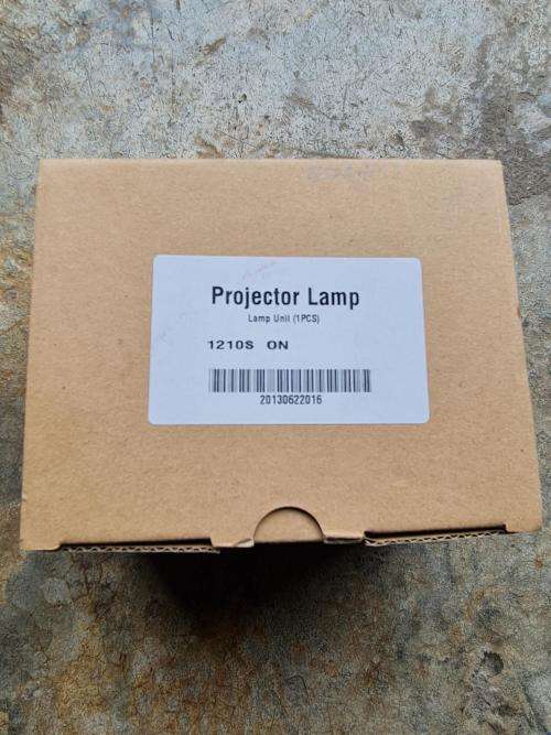 BRAND NEW DELL 1210S ON PROJECTOR LAMP