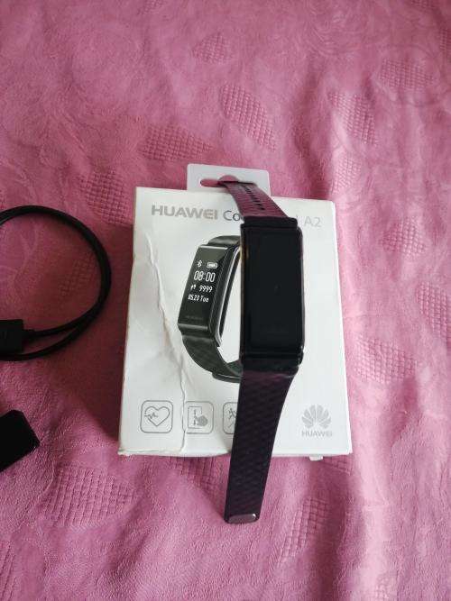 HUAWEI COLOUR BAND A2 SMART WATCH, WITH CHARGER, WITH BOX, EXCELLENT WORKING CONDITION