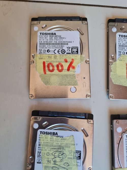 BULK LOT OF HARD DRIVES - 5 X 320GB-2.5 INCH - LAPTOP HARD DRIVES -ALL 100% HEALTH - ALL FOR ONE BID