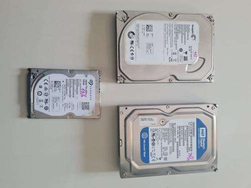BULK LOT OF HARD DRIVES - DEKTOP AND LAPTOP (3 X 500GB) - 3 IN TOTAL - PLEASE READ