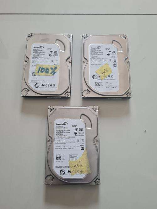 BULK LOT OF LAPTOP HARD DRIVES - 3.5 INCH - 3 X 500GB - 3 HARD DRIVES IN TOTAL