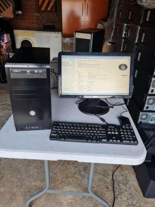 DESKTOP COMPUTER AND SCREEN - CORE i3 540, 2GB MEMORY, 500GB HARD DRIVE, 19 INCH DELL LCD SCREEN