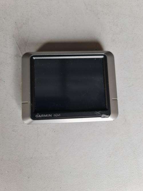 GARMIN NUVI 200 WITH CARD CABLE GOOD WORKING CONDITION