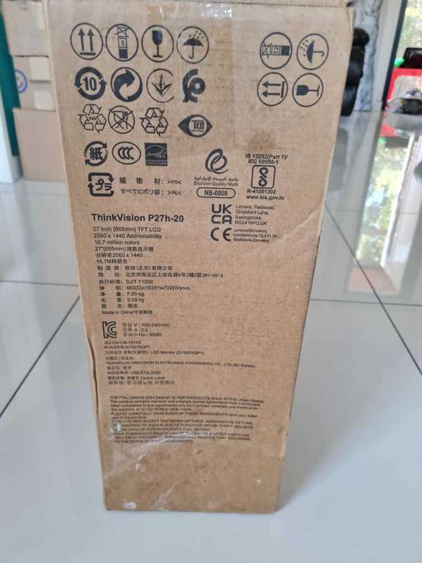 LAST MININUTE AUCTION - BRAND NEW 27 INCH LENOVO THINKVISION P27H-20 27 INCH UHD MONITOR