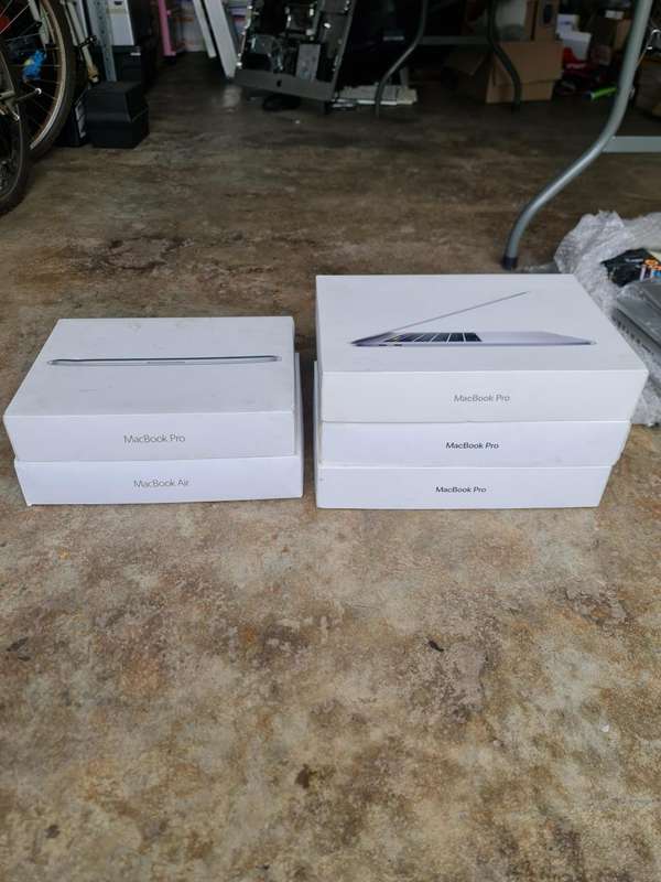 **BARGAIN BUY**ADD VALUE TO YOUR APPLE MACBOOK....ORIGINAL MACBOOK BOX ONLY @ JUST R59!!!!!!!!!!!!!!