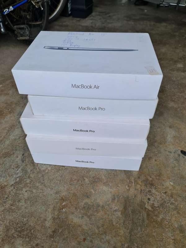 **BARGAIN BUY**ADD VALUE TO YOUR APPLE MACBOOK....ORIGINAL MACBOOK BOX ONLY @ JUST R59!!!!!!!!!!!!!!