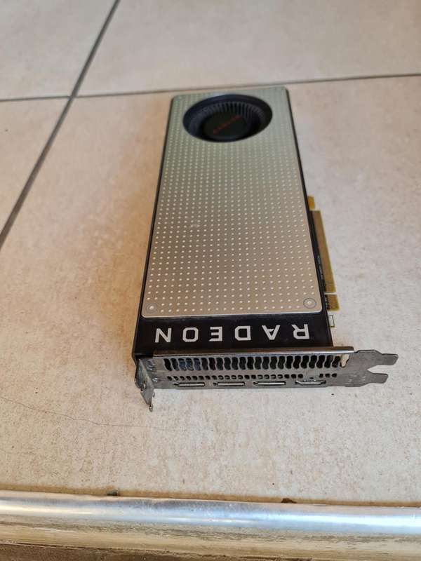 RADEION SAPHIRE RX 470 - 4GB DDR5 - PCI-E - HDMI - TRIPPLE DISPLAY PORT - OC - PLEASE READ