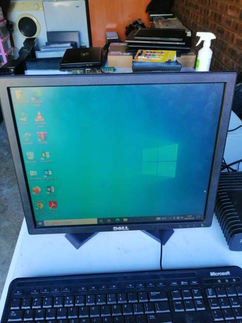 FEC MINI COMPUTER WITH 15 INCH LCD SCREEN, CELERON, 8GB, 500GB WITH MOUSE AND KEYBOARD FULL SET