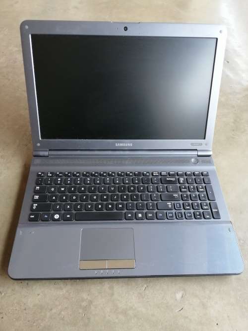 SAMSUNG RC510, CORE I5-480M, 4GB, 500GB, NVIDIA GEFORCE 315M, 15.6 INCH, WEBCAM, GOOD BATTERY