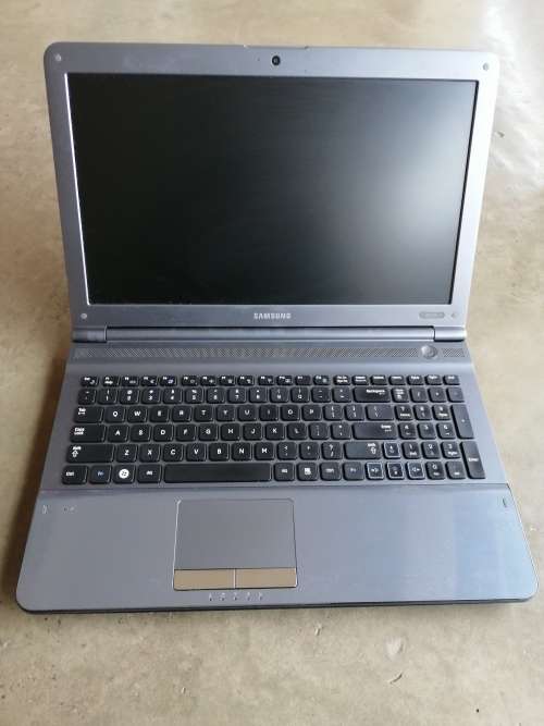 SAMSUNG RC510, CORE I5-480M, 4GB, 500GB, NVIDIA GEFORCE 315M, 15.6 INCH, WEBCAM, GOOD BATTERY