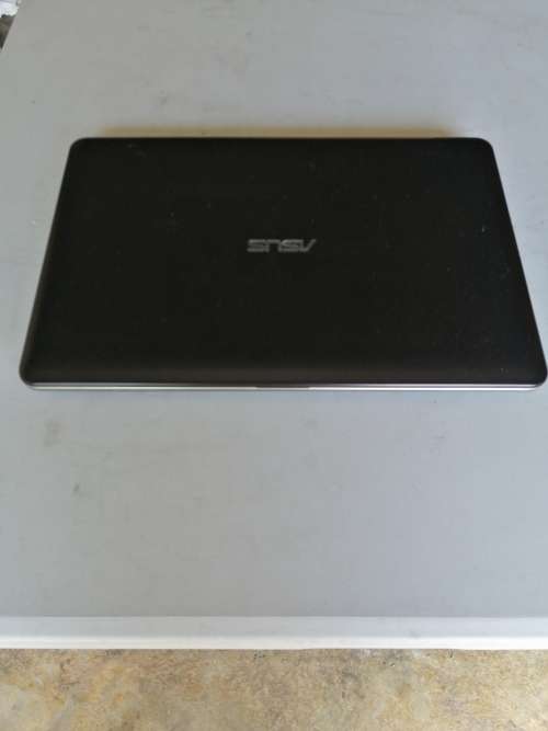 ASUS X540S,CELERON N3060, 2GB,500GB,15.6 INCH SCREEN,BRAND NEW BATTERY, WİTH CHARGER,WİTH BOX