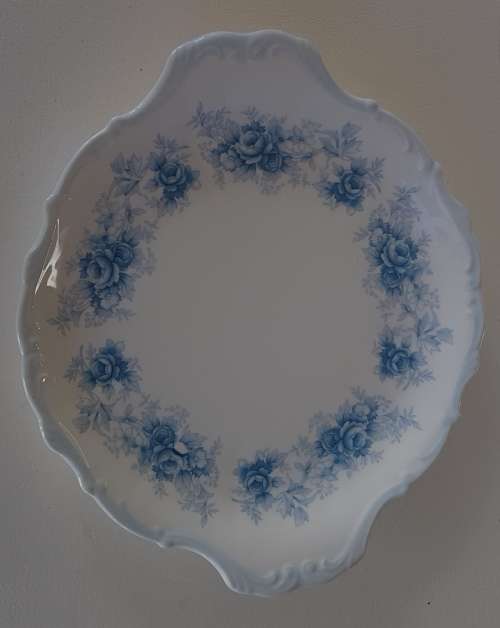 ROYAL ALBERT TIFFANY Cake Plate