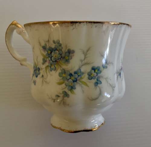 Vintage Paragon 'Remember Me'  Fine Bone China Trio