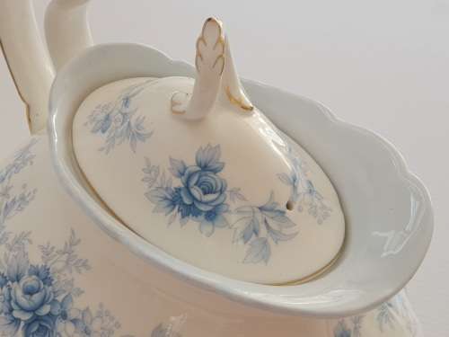 Royal Albert TIFFANY pattern TEA POT