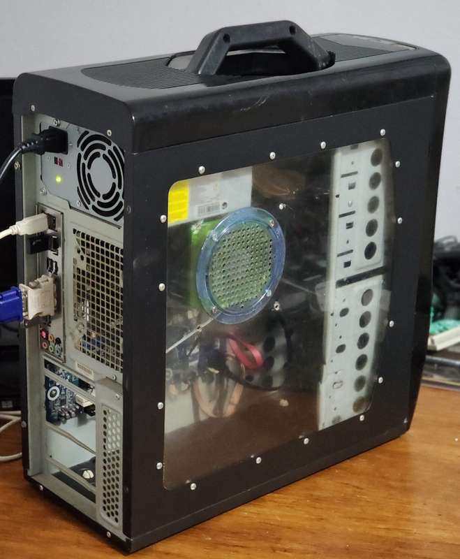 Core i3 Computer with screen