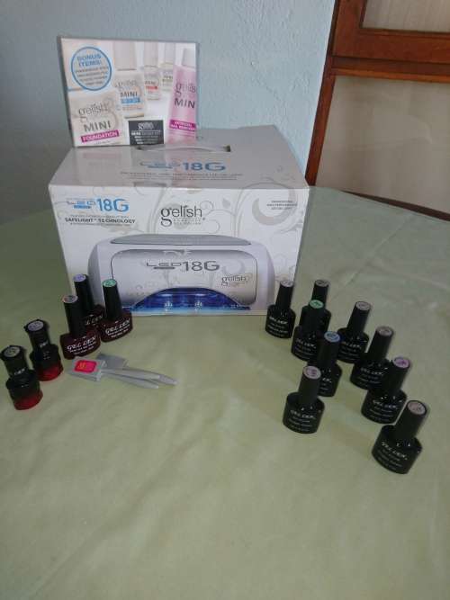 Gelish Harmony 18G Gel LED Nail Polish Curing Manicure Light Lamp + Basix Kit