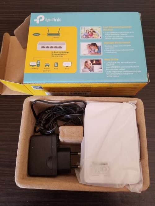 TP-Link 5-Port 10/100Mbps Desktop Switch