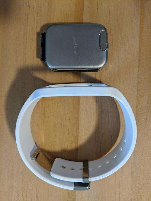 Sony Bundle: Sony Xperia Z5 Compact + Sony Smartwatch 3