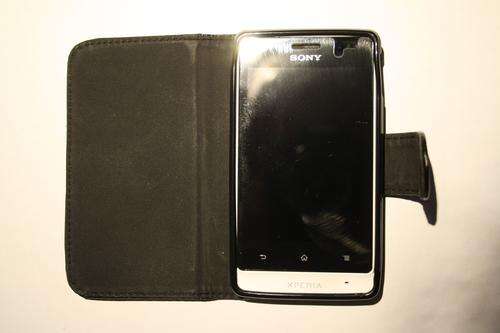 SONY XPERIA GO - WATERPROOF ANDROID PHONE AVAILABLE IN WHITE