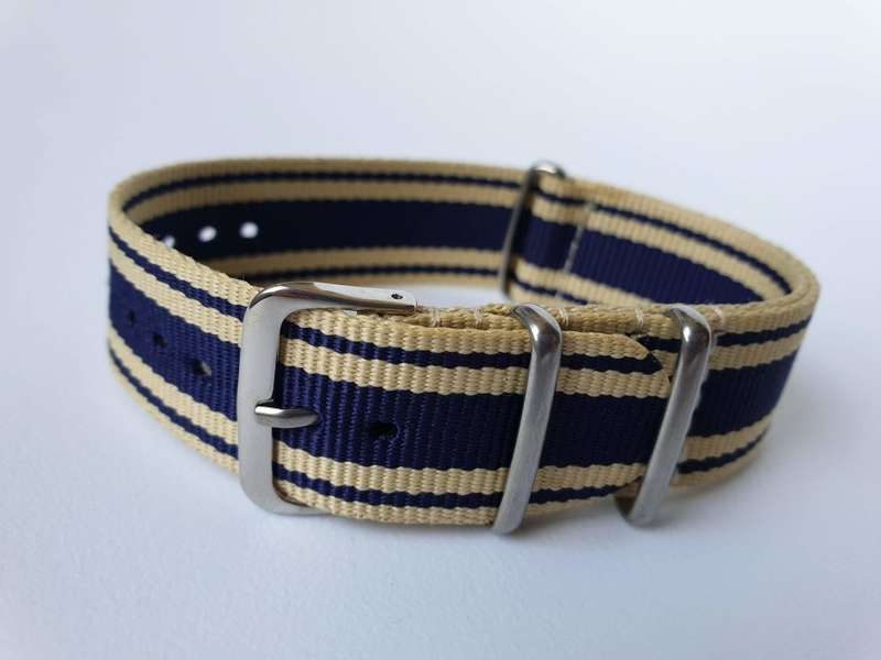 22mm Nato Watch Strap Beige/Navy