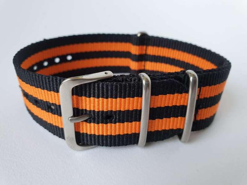 24mm Nato Watch Strap BlackOrange (5-Stripe)