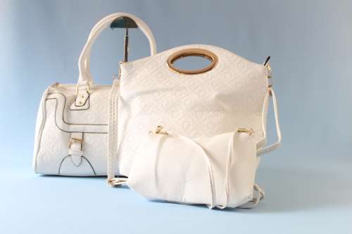 *ONLY ONE*High quality Stylish Designer 3 piece Ladies HandBag set in White- Excellent Buy!
