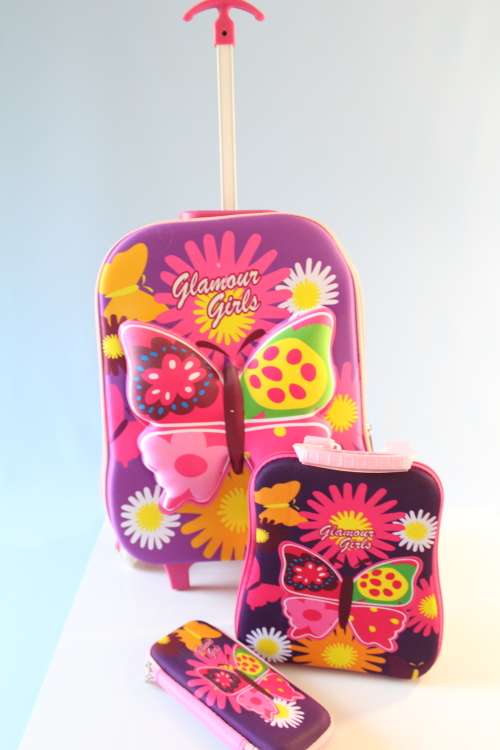 3 Piece Brand New Kiddies **3D BUTTERFLY** Travel set- Must have for luxury!