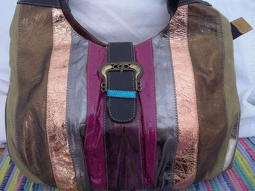LADIES GENUINE LEATHER HAND BAG IN  A multi color . SIMPLY GORGEOUS!!
