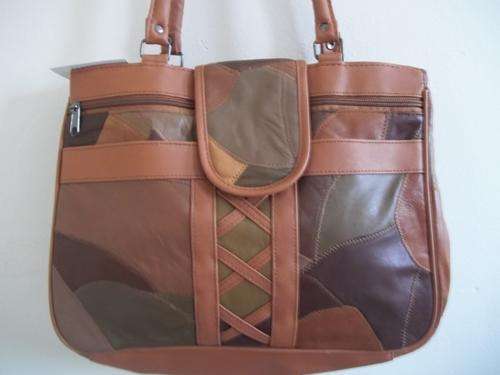 LADIES GENUINE PATCH LEATHER HAND BAG IN  A TAN BROWN . SIMPLY GORGEOUS!!