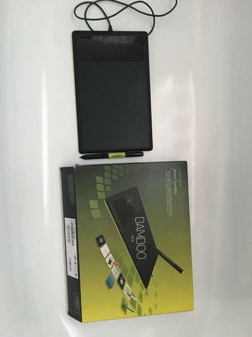 WACOM BAMBOO PEN TABLET