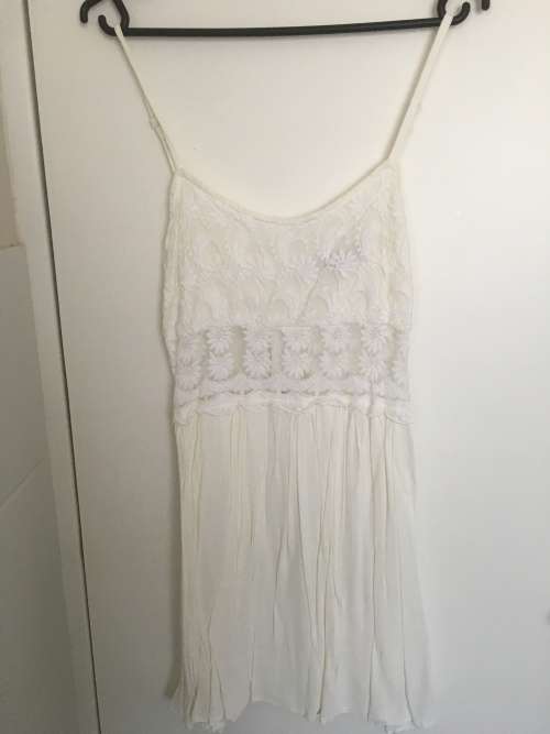 TOPSHOP Cute Summer Dress - Cream Lace - Size 10