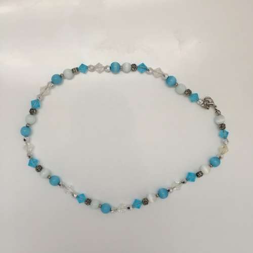 Pretty blue beaded necklace