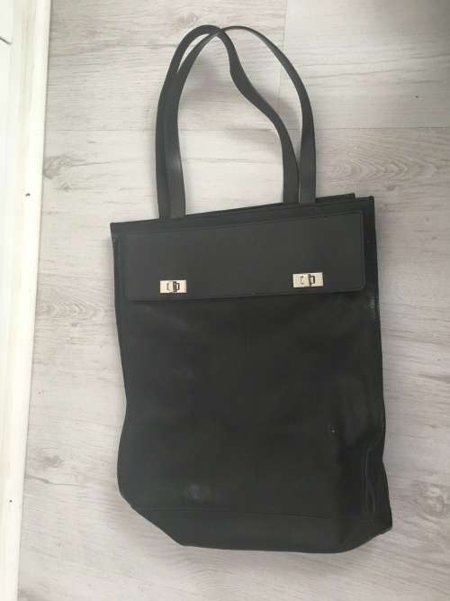BRAND NEW BLACK COUNTRY ROAD BAG - Genuine Leather