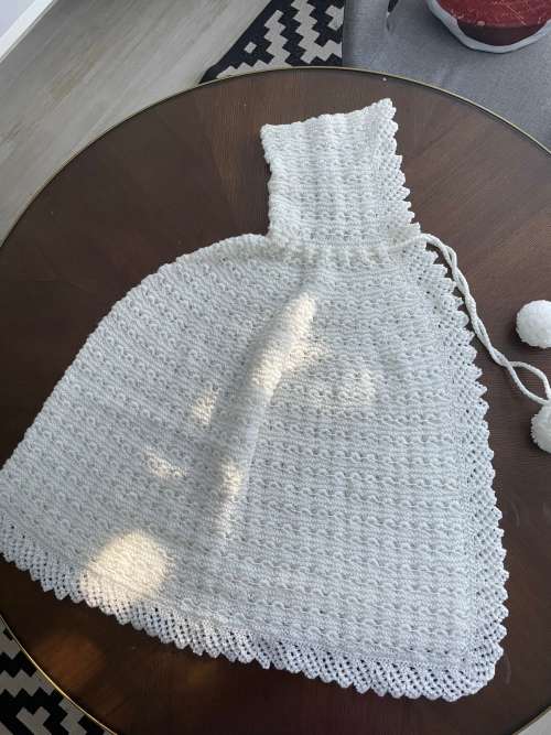 Exquisite Vintage knitted Babies Cape with Hood - Ivory
