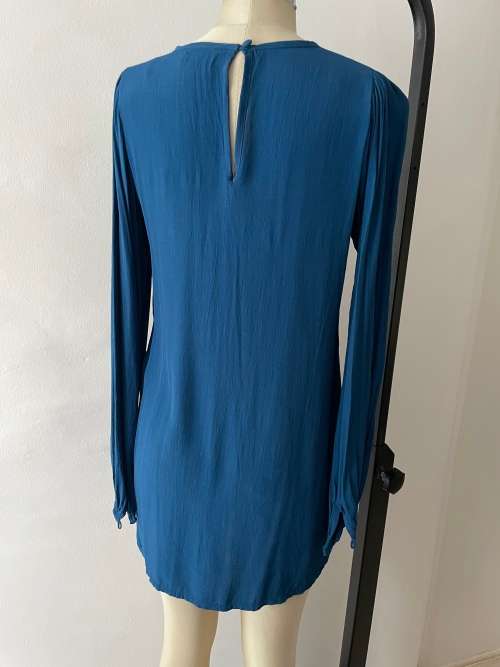 Motel Rocks pintuck blouse - petrol blue - size 10