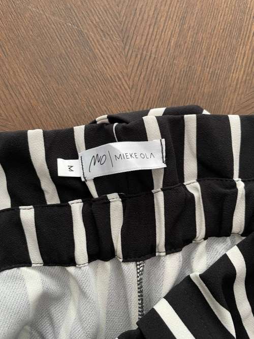 Black & White stripe high waisted pants - size M - fits size 8