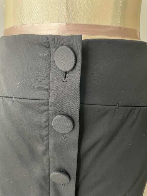 Skirts Country Road High Waisted Button front Pencil Skirt Black Size 8 fits a size 10 for sale in Cape Town ID 628792856