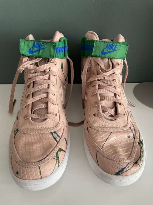 NIKE Vandal Hi Lux high top sneakers- Womens SIZE 7