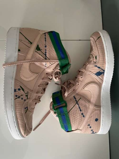 NIKE Vandal Hi Lux high top sneakers- Womens SIZE 7