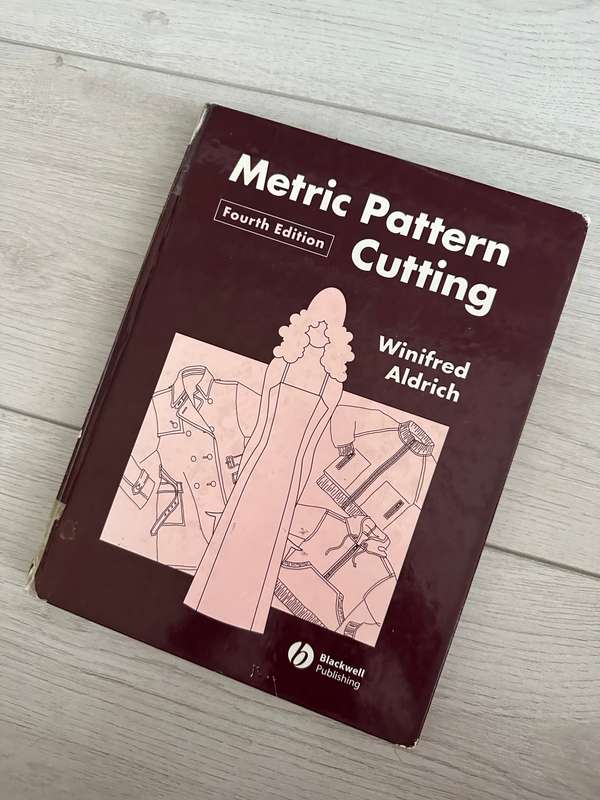 Metric Pattern cutting Fourth Edition Winifred Aldrich