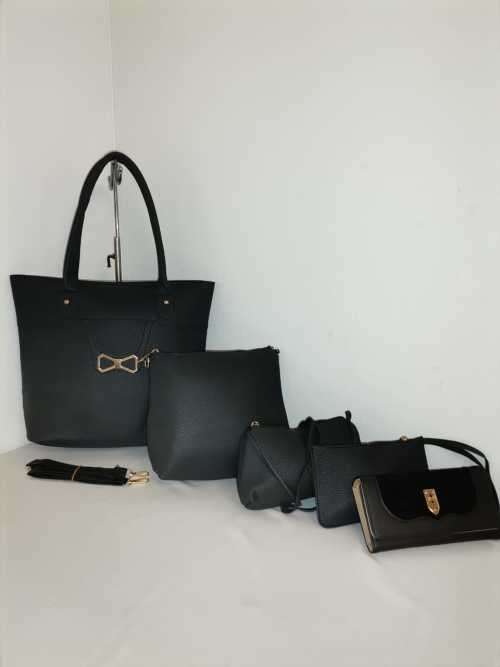 NEW STUNNING HANDBAGS 5 PIECE BLACK
