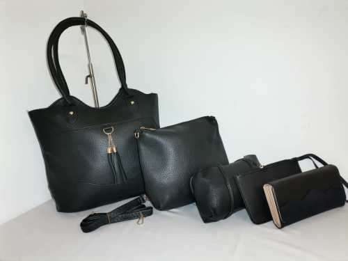Ladies stunning 5 pieces handbags black