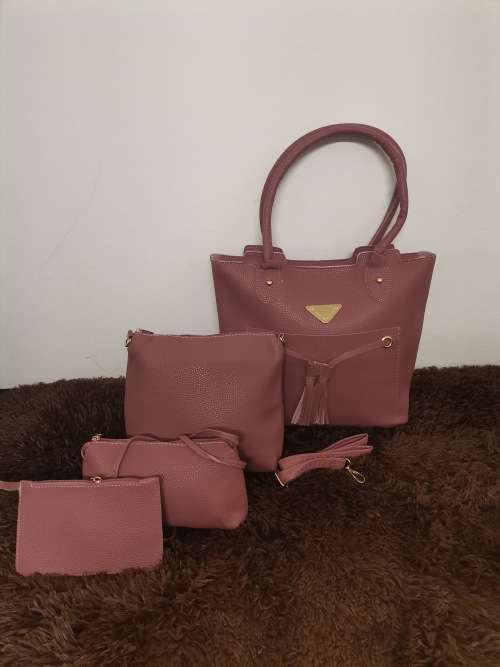 Ladies stunning handbag 4 pieces pink