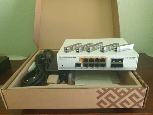 Mikrotik  Model: CRS112-8P-4S-POE-Switch